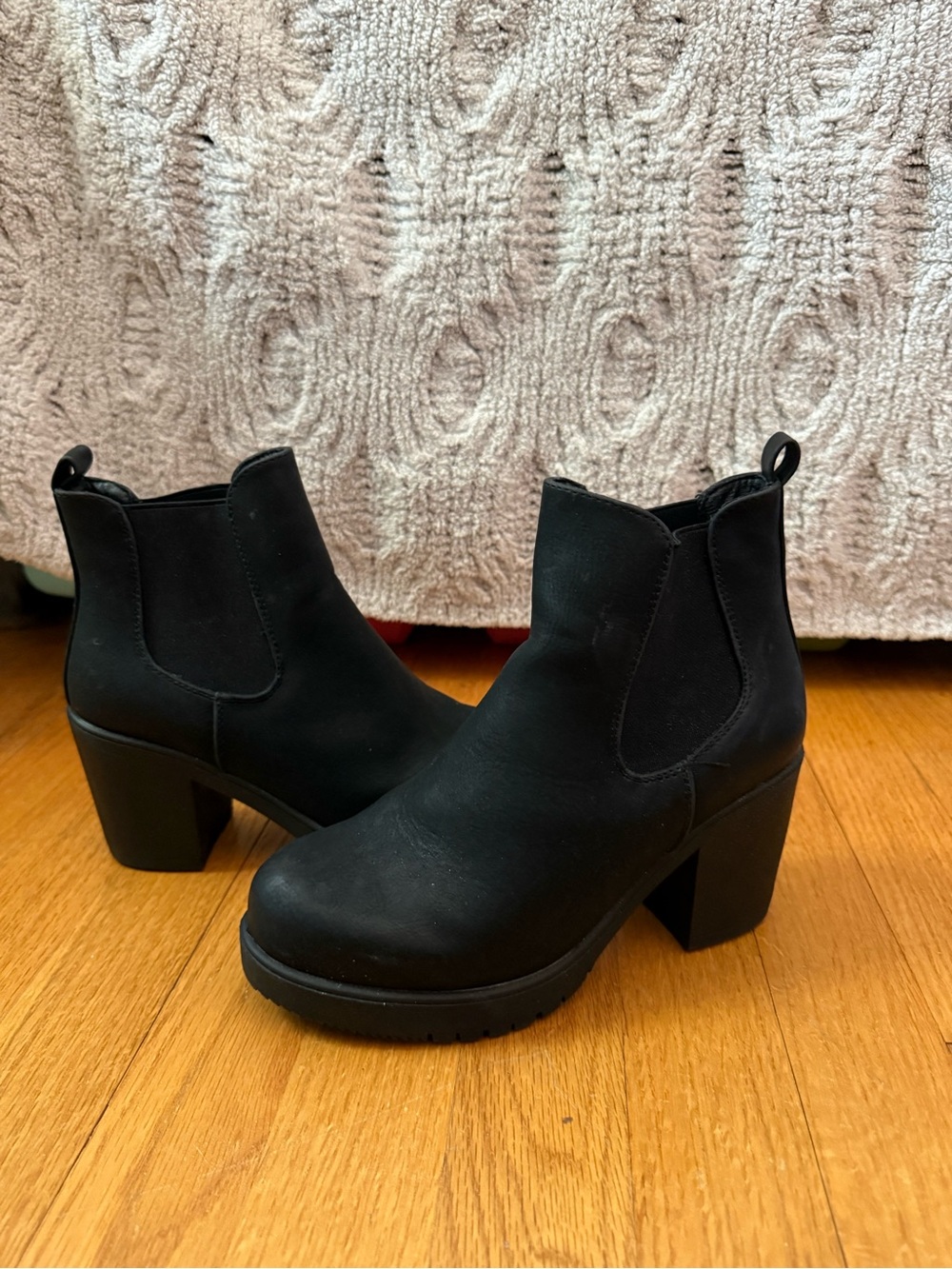 Dream Pairs Black Chunky Heel Chelsea Ankle Boots